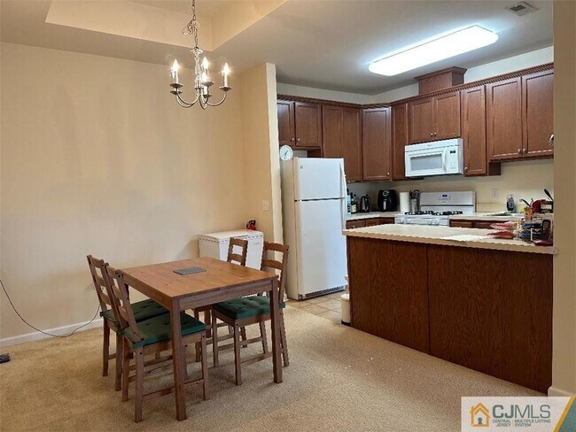 Foto del edificio - 746 Liberty Ct