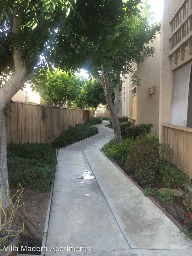 Building Photo - 2324 Elden Ave