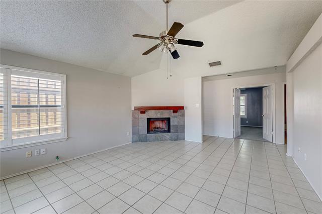Building Photo - 534 Stringfellow Dr