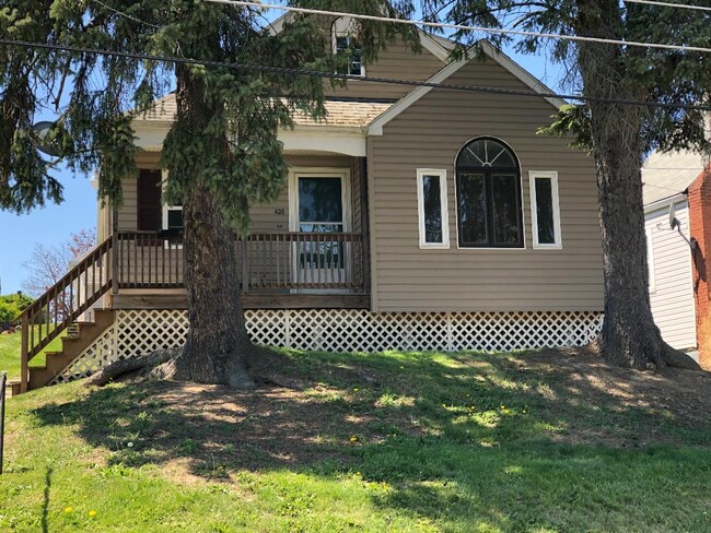 Exterior front - 435 Highfield Ave