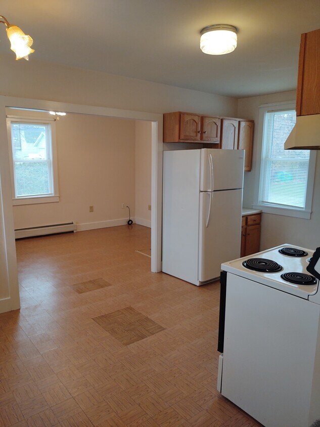 Foto principal - 330 Lake Rd