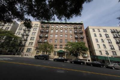 Building Photo - 45 Tiemann Pl