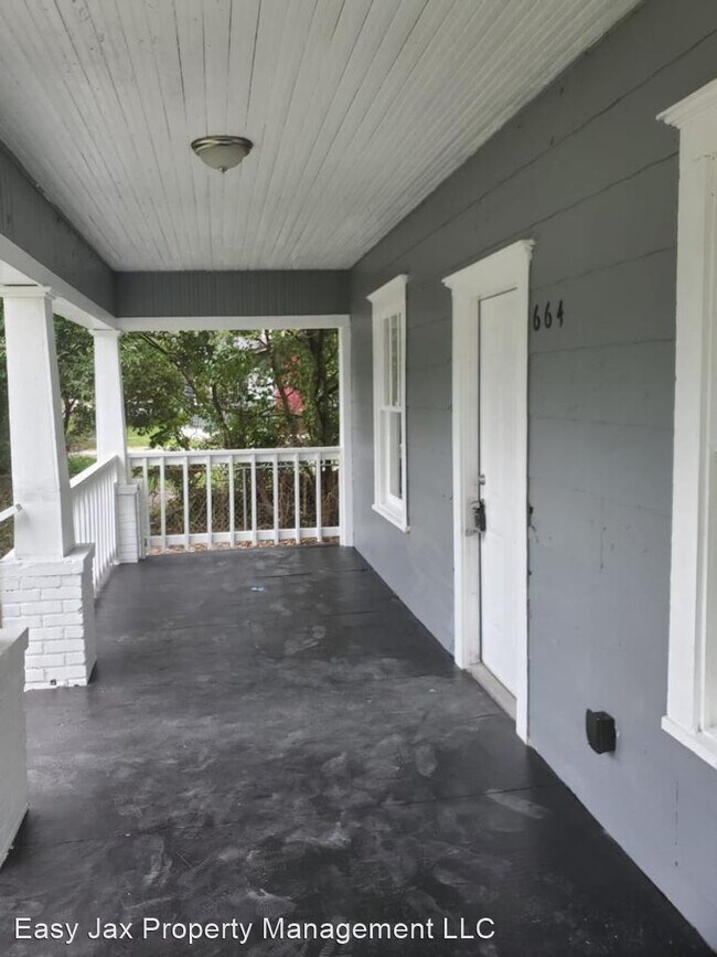 Building Photo - 3 br, 2 bath House - 664 Escambia St.