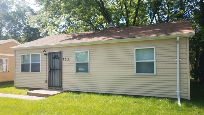 Primary Photo - 5231 E 13th Ave