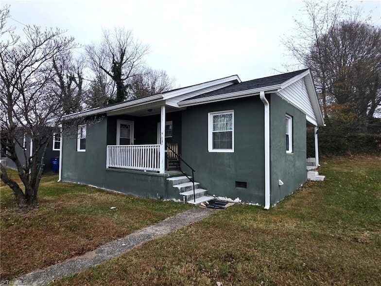 Primary Photo - 902 N South St