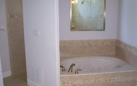 Building Photo - 90 N Lakewalk Dr