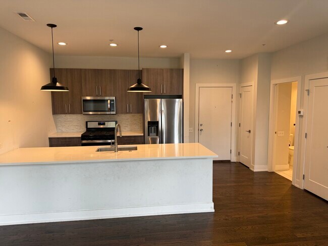 Foto del edificio - 5055 S Dorchester Ave