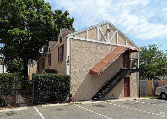 Building Photo - 3809-3811 W Platt St