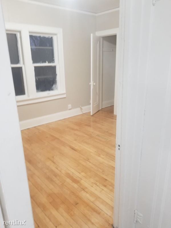 Building Photo - 3 br, 1 bath Apartment - 3021 N 45th Street