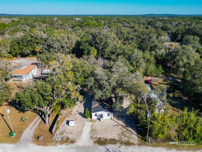 Foto del edificio - 2211 S Trivet Point