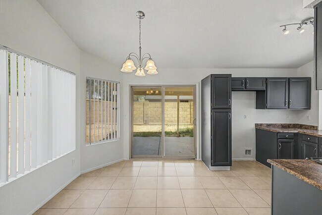 Foto del edificio - 11851 N 76th Dr