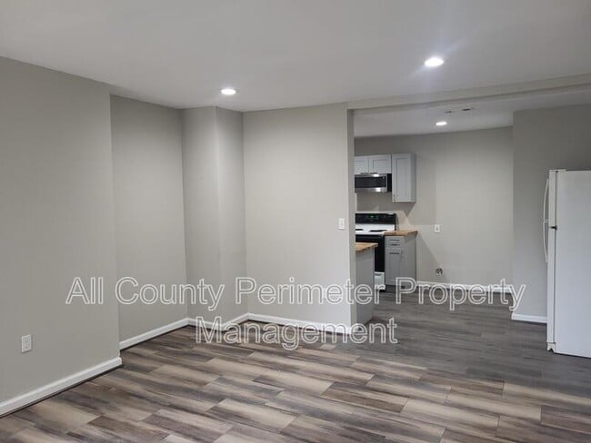 Foto del edificio - 1249 Duncan Ave