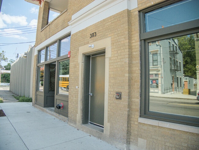 Building Photo - 3113 Warsaw Ave