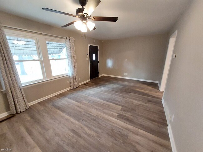 Building Photo - 3 br, 2 bath House - 2608 S Santa Fe St