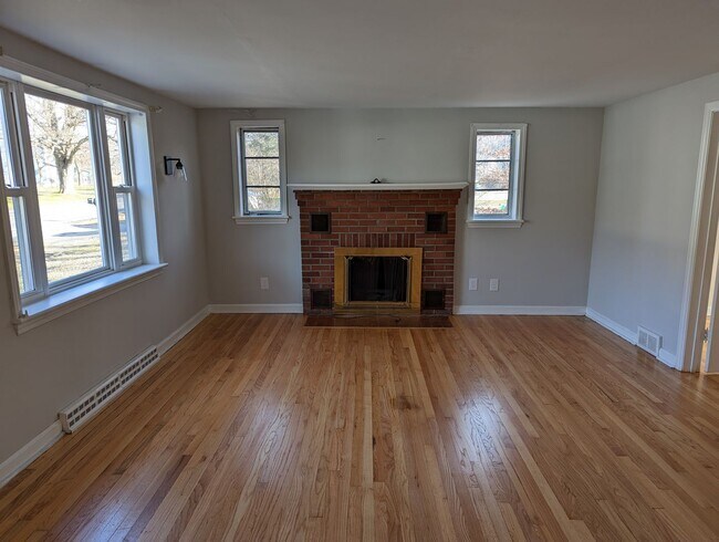 Foto del edificio - Single Family Home For Rent