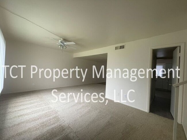 Photo - Four bedroom Tempe Townhome!