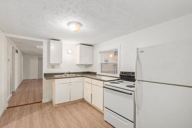 Foto del edificio - 809 Westmoreland Ave