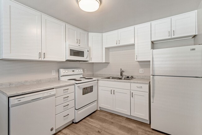 Foto del edificio - 2115 E 3300 S