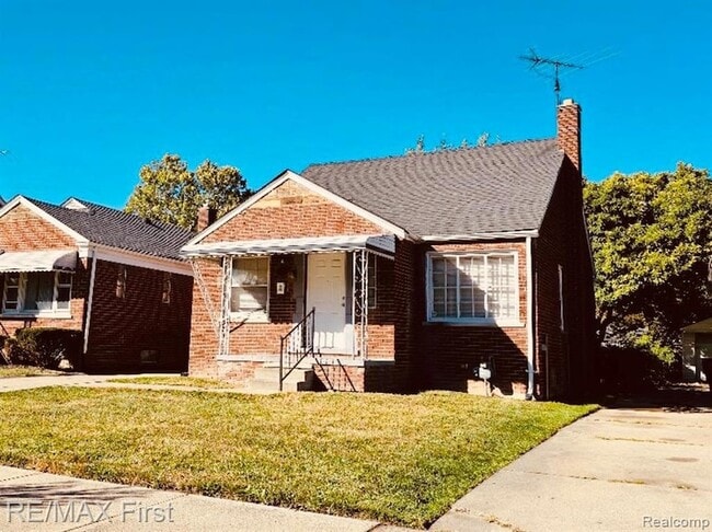 Building Photo - 15625 Bringard Dr