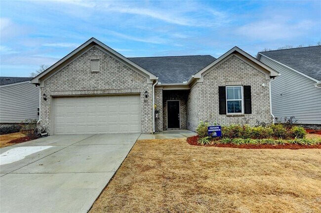 Building Photo - 811 Pineberry Ct