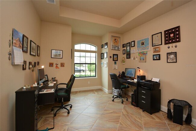 Foto del edificio - 8 Cochran Ln