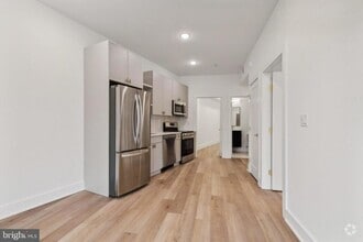 Building Photo - 367 W Hortter St