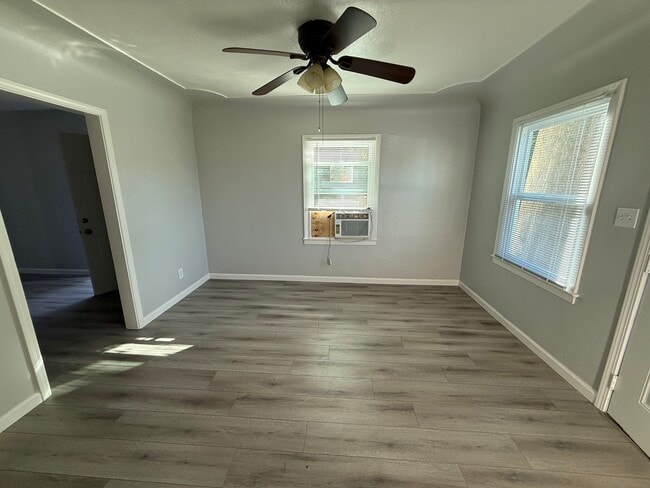 Building Photo - 1812 Clayton Ave