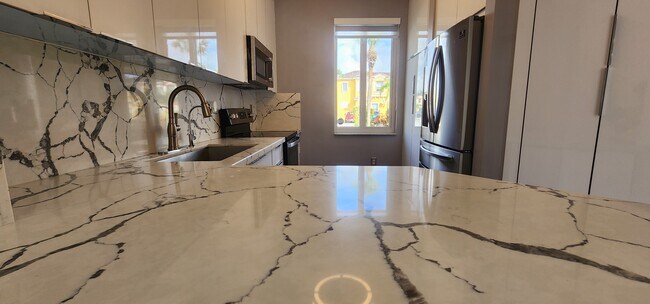 Foto del edificio - 640 SE 1st St