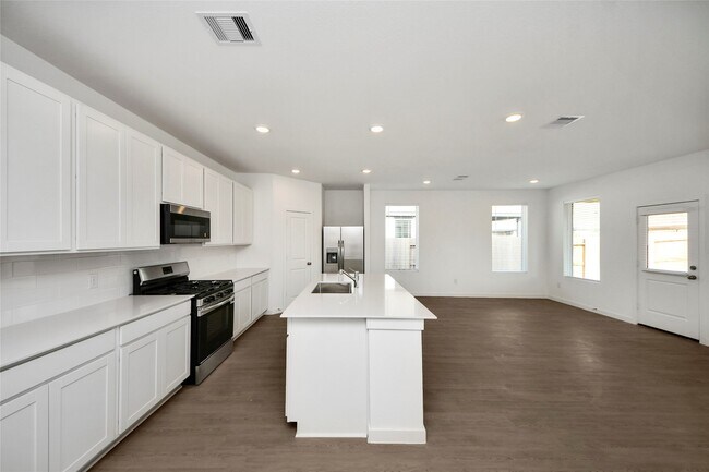Foto del edificio - 26418 Virginia Wild Rye Ln