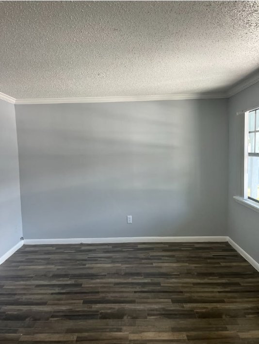 Foto del edificio - 3215 Baird Ave