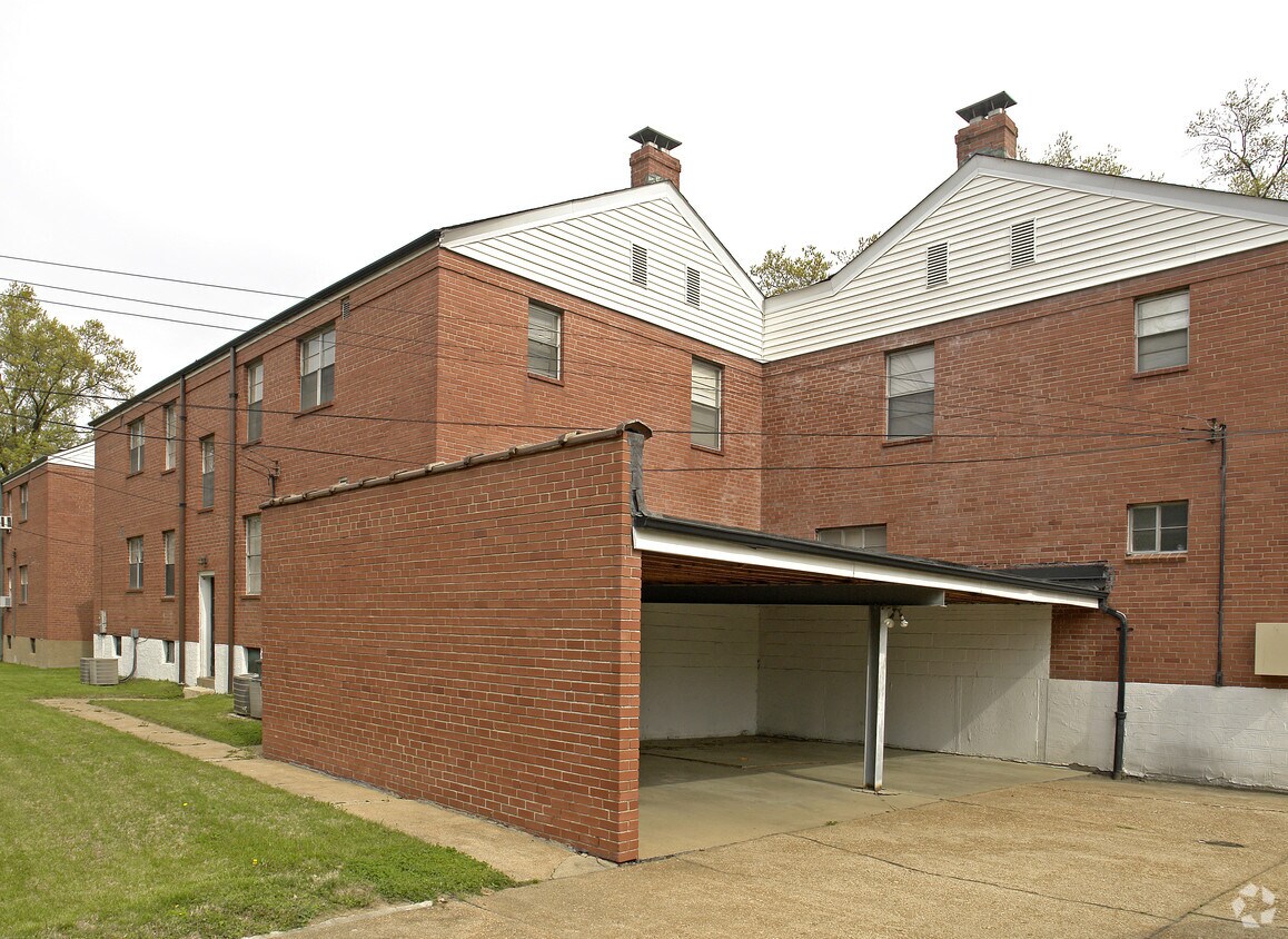62406244 Loughborough Ave, Saint Louis, MO 63109 Apartments in Saint