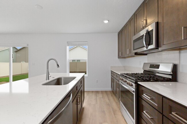 Foto del edificio - 6658 W Aileron St