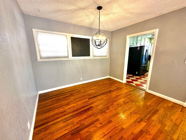 Foto del edificio - WELL MAINTAINED