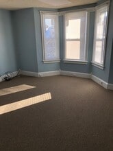 Building Photo - 1013 Delaware Ave