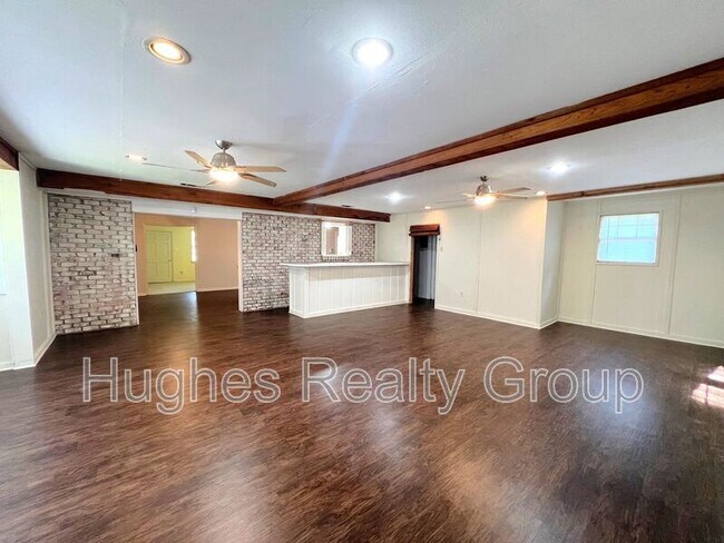 Building Photo - 9266 Drew Ct