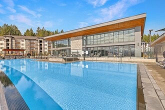 Building Photo - Highlands at Silverdale