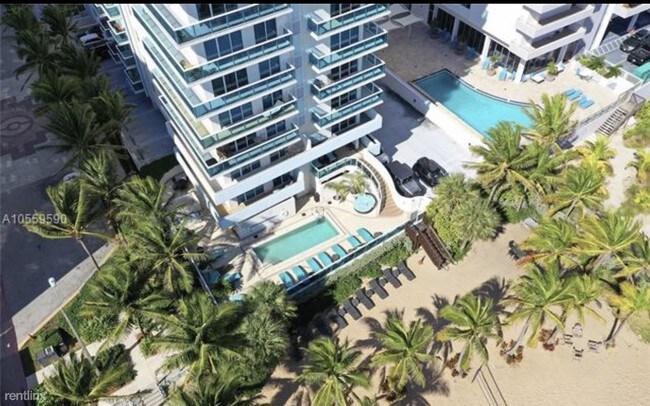 Building Photo - 3 br, 2 bath Condo - The Waverly Surfside