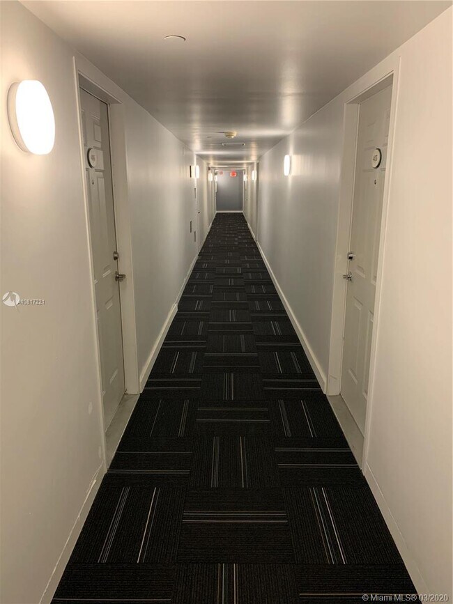 Foto del edificio - 1621 Bay Rd