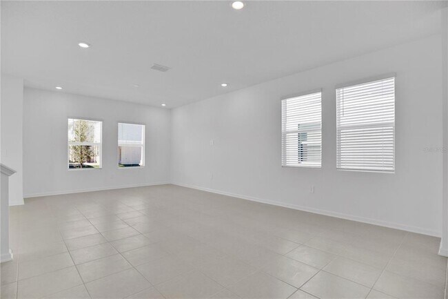 Foto del edificio - 714 Squire Ave