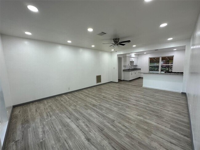 Foto del edificio - 3315 Peavine Cir