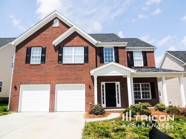Building Photo - 2625 Sierra Chase Dr
