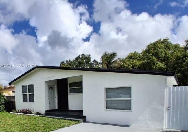 Foto del edificio - 2600 NW 108th St