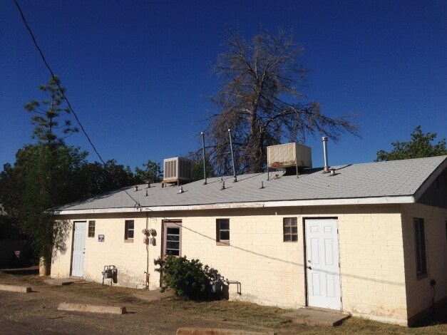 Building Photo - 925-929 E Turney Ave