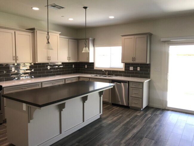 Building Photo - 11904 Ludwig Lane