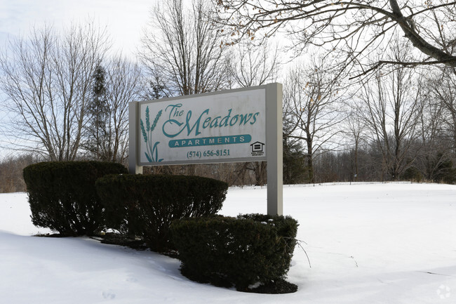 Building Photo - The Meadows Apartments