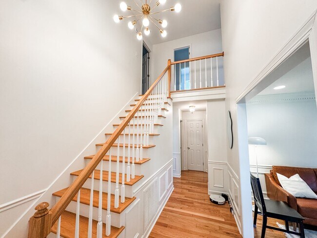Foto del edificio - 138 Wood Creek Dr