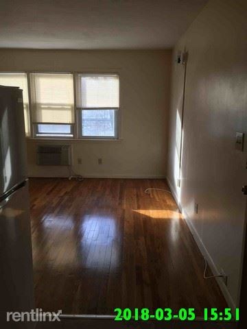 Foto del edificio - 325 Mansfield St