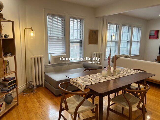 Foto del edificio - 34 Ash St