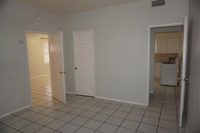 Foto del edificio - 420 E Speedway Blvd
