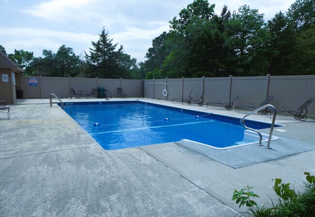 Foto del edificio - 2 bed, 2 bath South Columbia